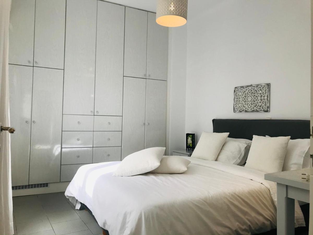 Studio Apartment Violetta At Livadia Beach Páros 外观 照片